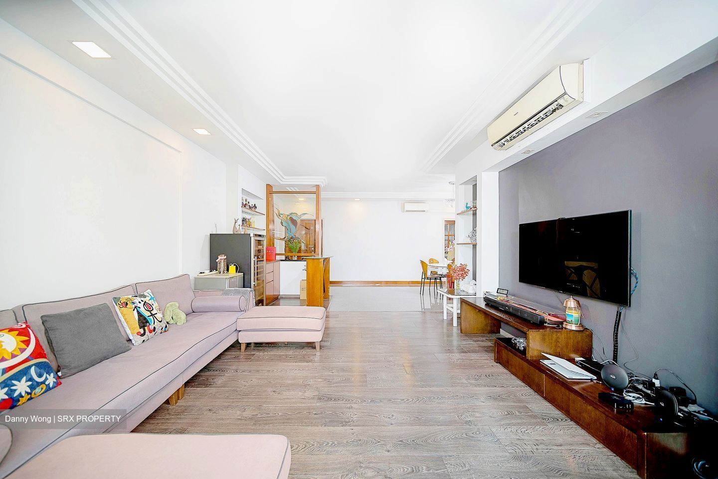 Park East (D15), Condominium #376399981